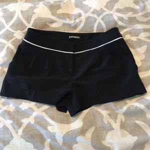 Express black tuxedo short size 4